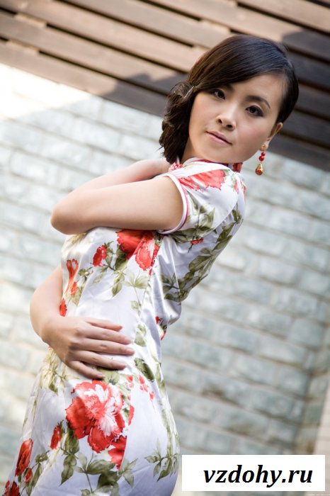 Раздели знакомую китаянку до сисек