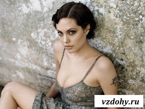 Большие голые сиськи красотки