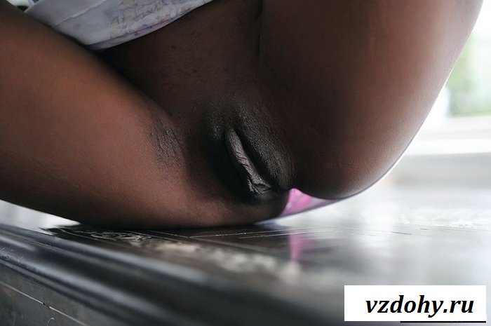 Шоколадная конфетка в симпатичной обёртке