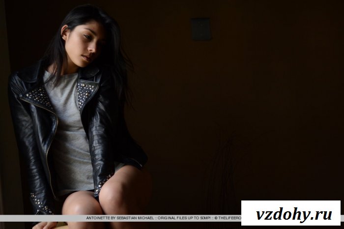 Впервые голая тинка выставила фотки в инете