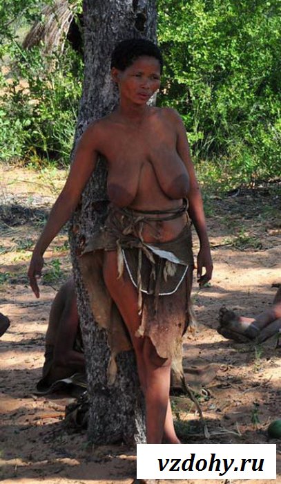 Полюбуйтесь на обнаженных негритянок в деле