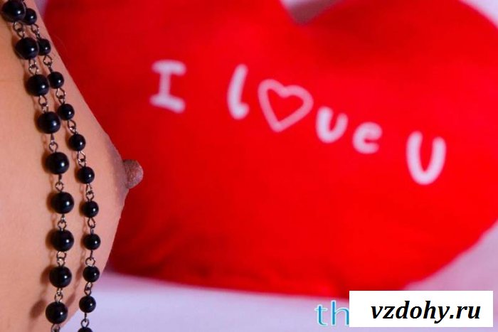 Голая азиатка с изумительной попой