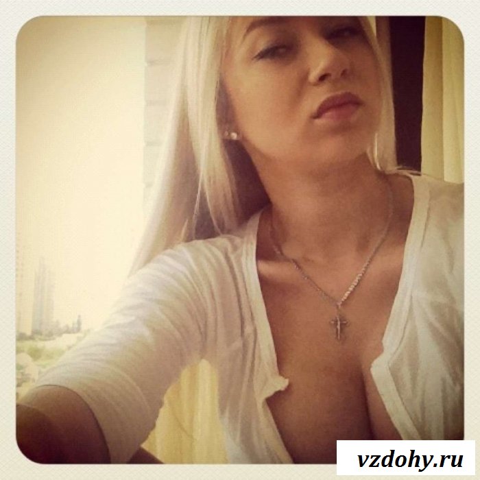 Эротичные фото знаменитости Полины Логуновой