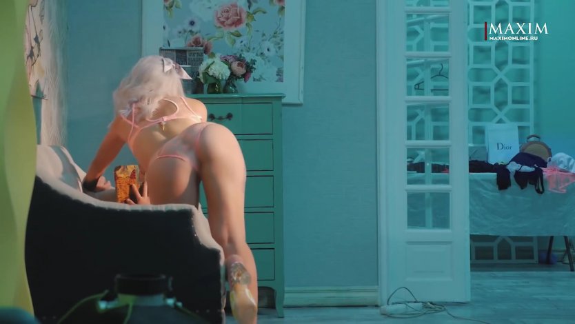 Анастасия Ивлеева сливы