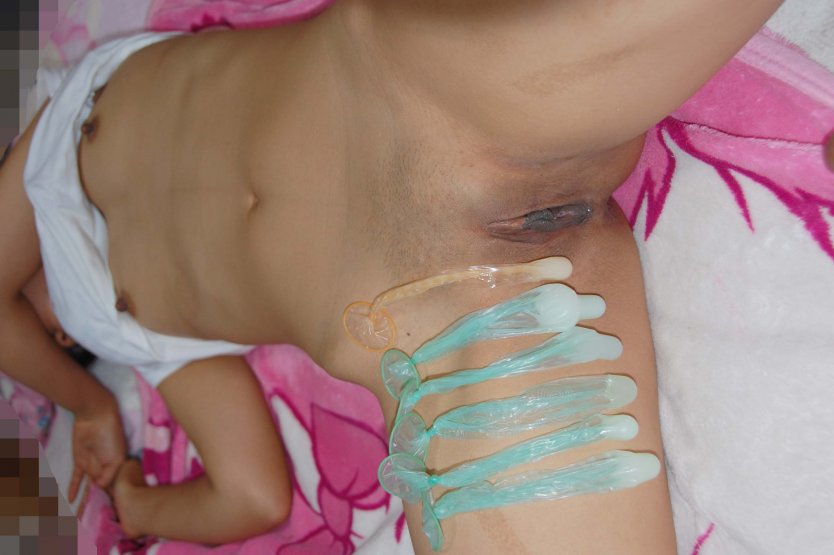 Домашний трах в презервативе