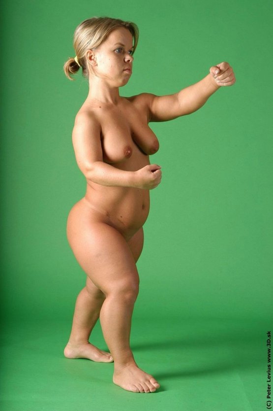 Карликовые голые женщины