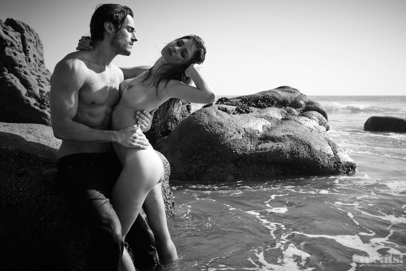 Эротическая фотосессия пары