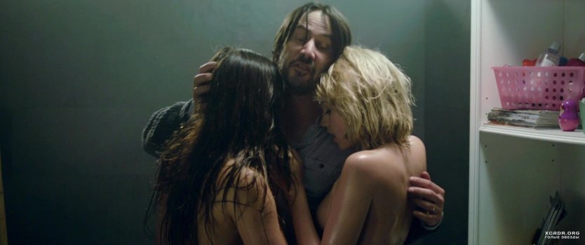 Ана де Армас Бель голая