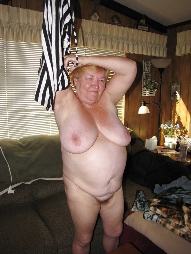 Голые толстые старухи инвалиды