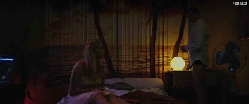 Голая Таисия Вилкова в фильме Гекко