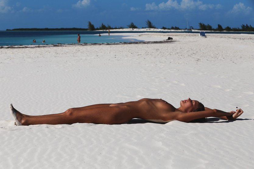 Деревенский пляжи голые женщины