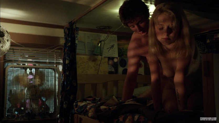 Голая бесстыдница рыжая