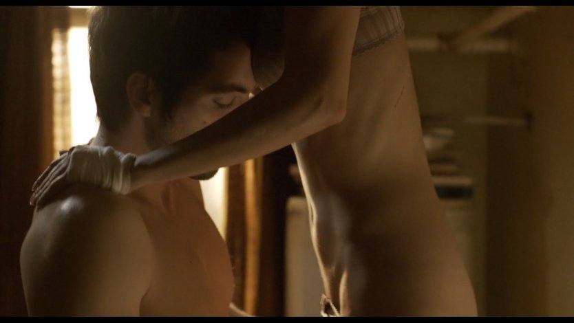 Келли Санчес голая сиськи