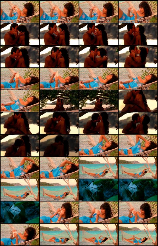 Голая грудь Киле Санчес