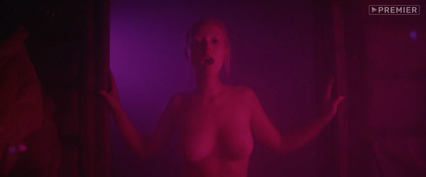 Виктория Исакова голая эпидемия