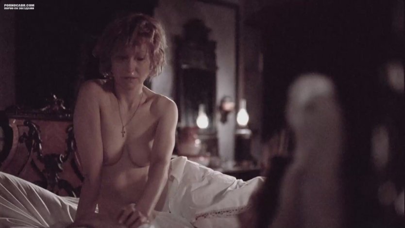 Голая Ингеборга Дапкунайте в фильме Морфий 2008 года Россия