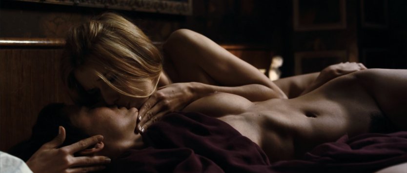 Елена Лихоманова обнаженка