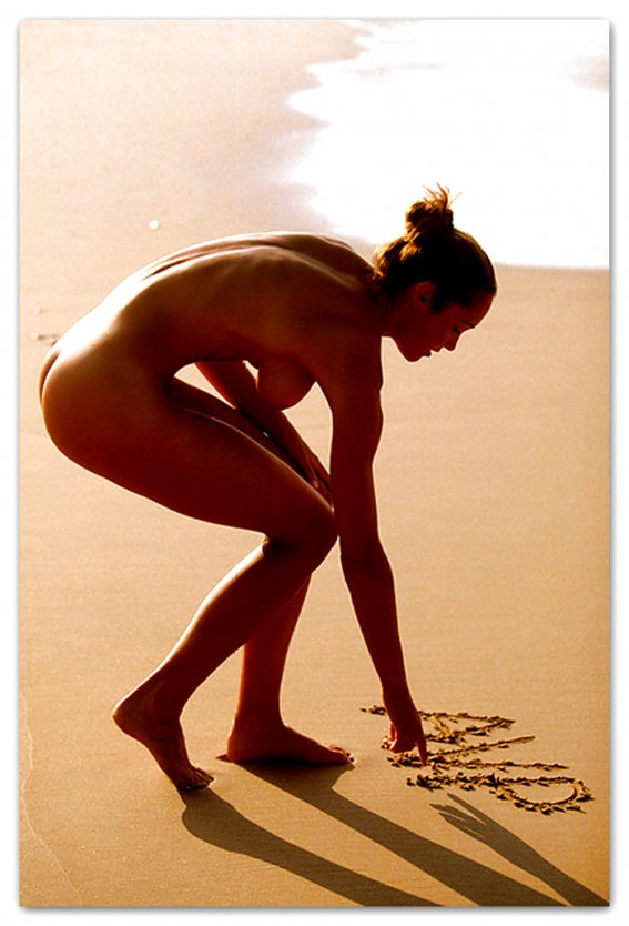 Любовь Толкалина фотосессия ню