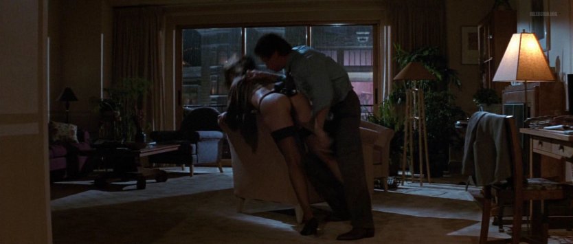 Основной инстинкт голая