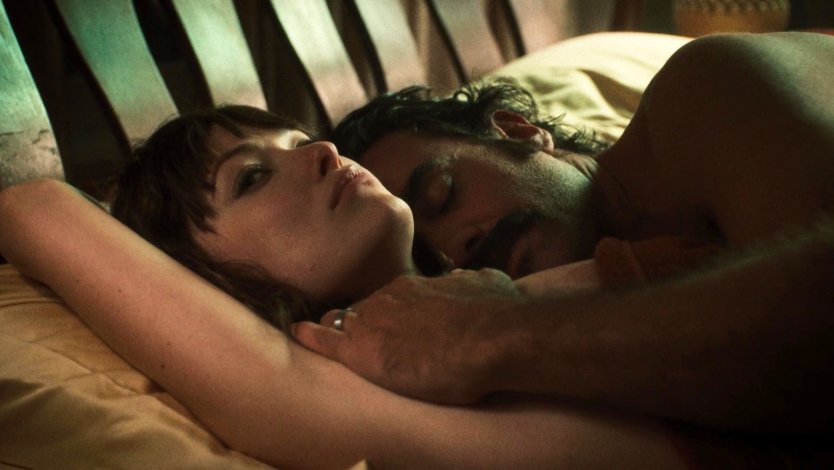 Оливия Уайлд порно-гифы