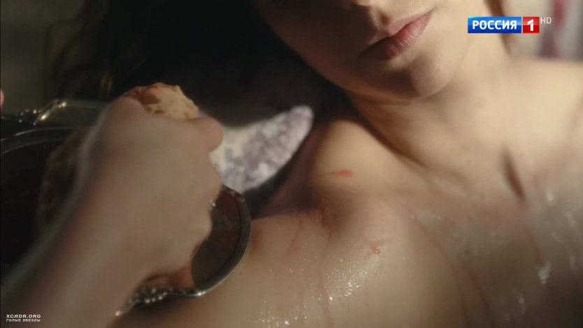 Марина Александрова обнажилась в фильме Екатерина