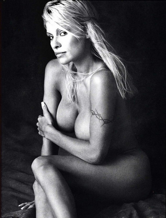 Дженнифер Маккарти плейбой