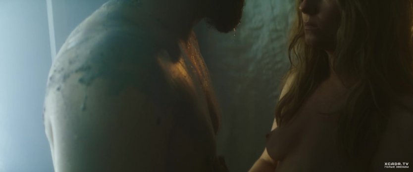 Голая Валентина брюнетка фото