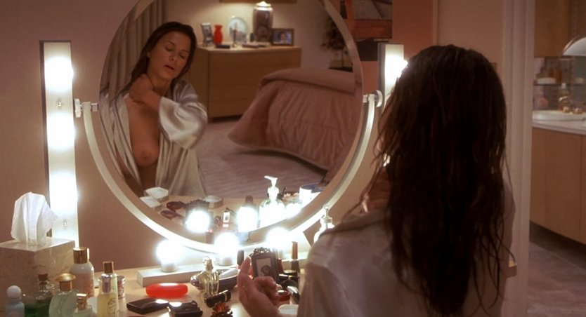 Рона Митра невидимка 2000 голая