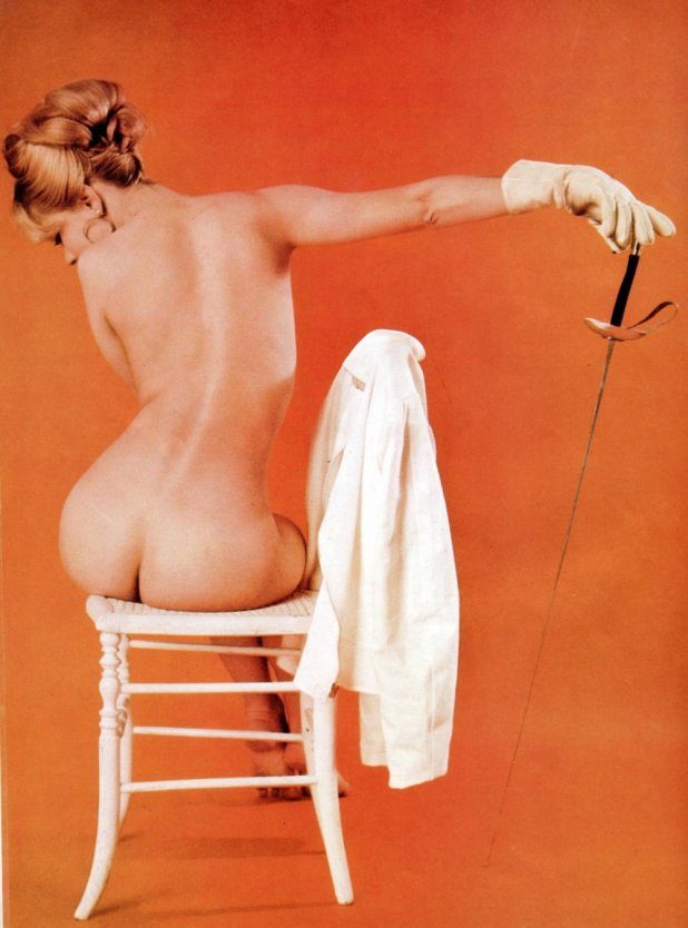 Голые бабы ебля на ринге