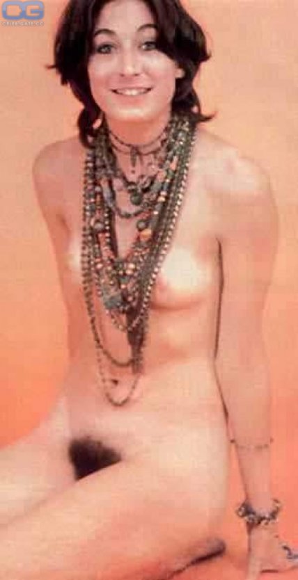 Певица Анжелика Варум голая