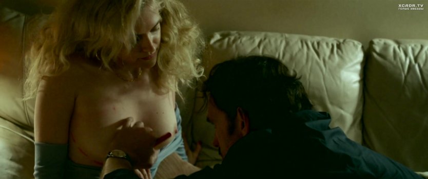 Райли Кио сиськи дом который построил