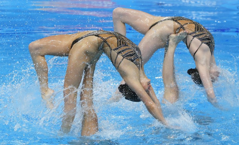 Спортсменка засветила промежность