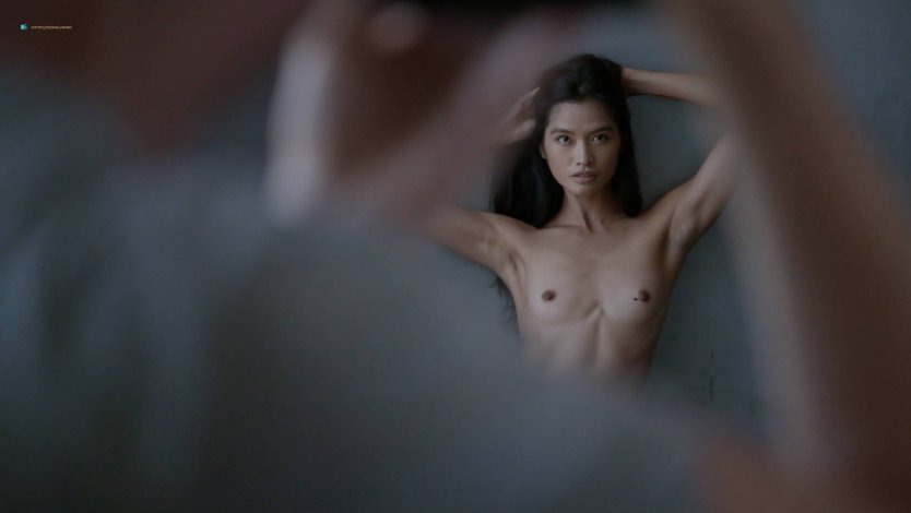 Порнозвезда Эммануэль Шрики