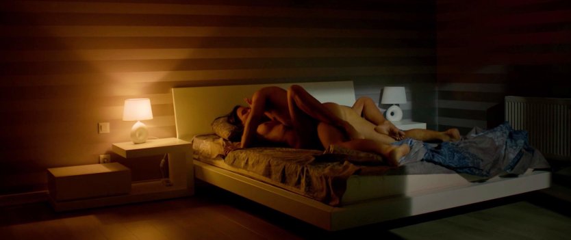 Паулина Андреева в фильме Саранча