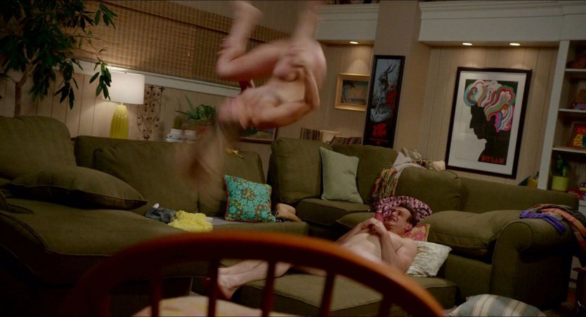 Камерон Диаз топлесс 1992