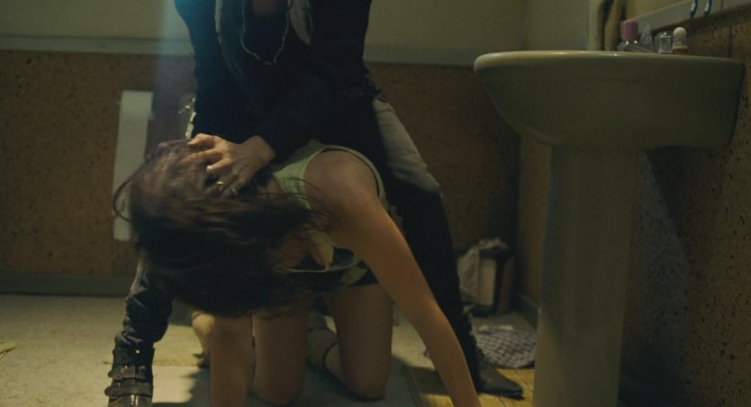 Марта МАКАЙЗЕК последний дом слева