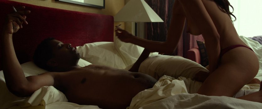 Экипаж фильм 2012 Надин Веласкес