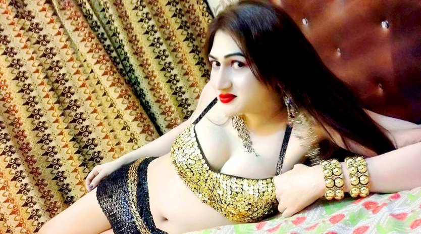 Красивая девушка Канибадама