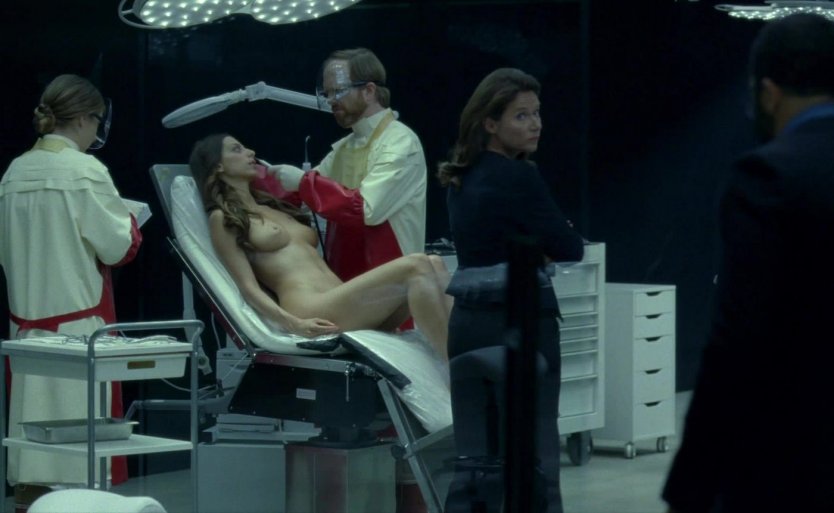 Анджела Сарафян мир дикого Запада эро