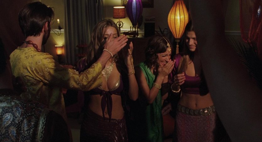 Анджела Сарафян голая мир дикого Запада