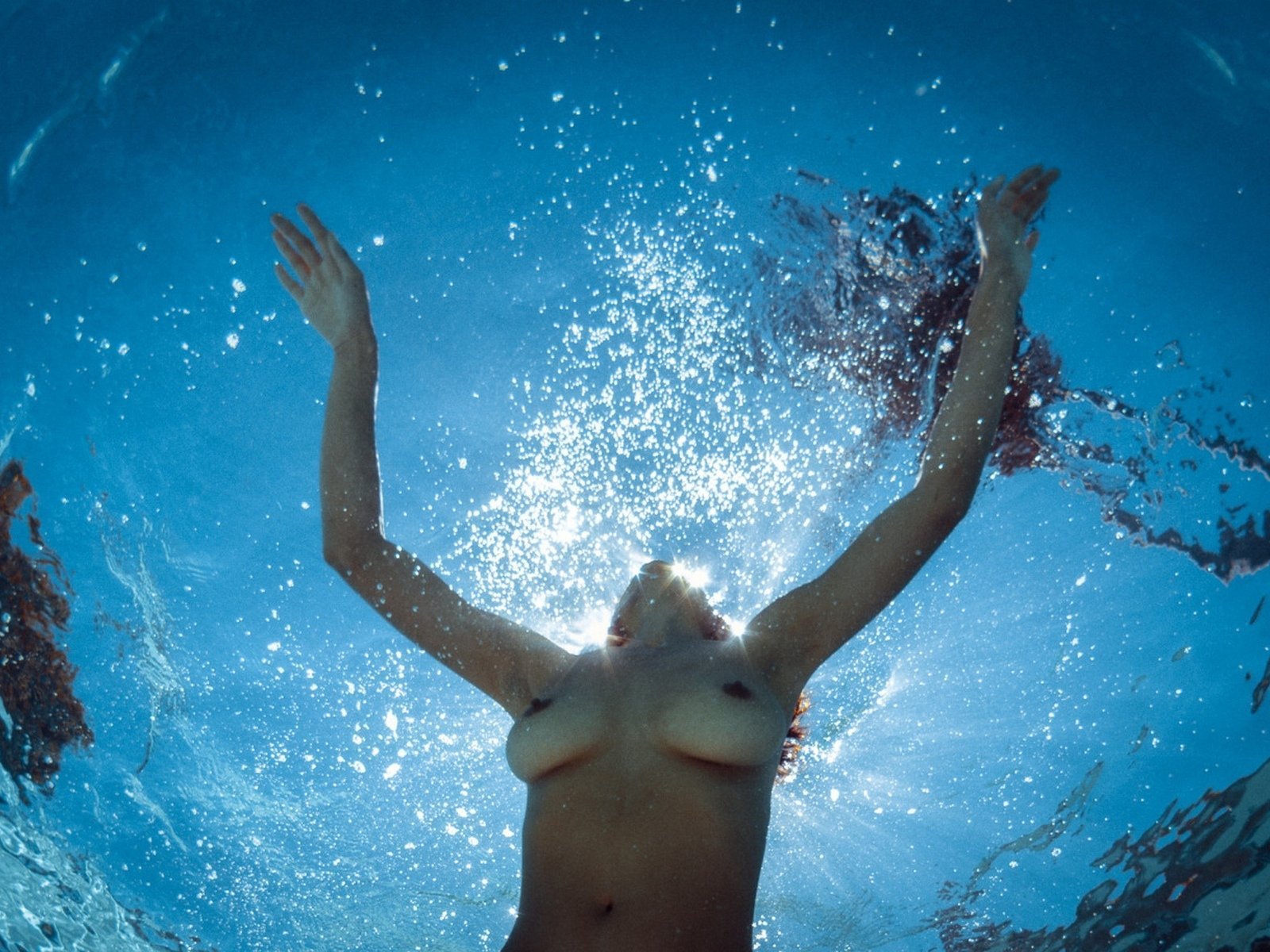 голая эротика под водой фото 65