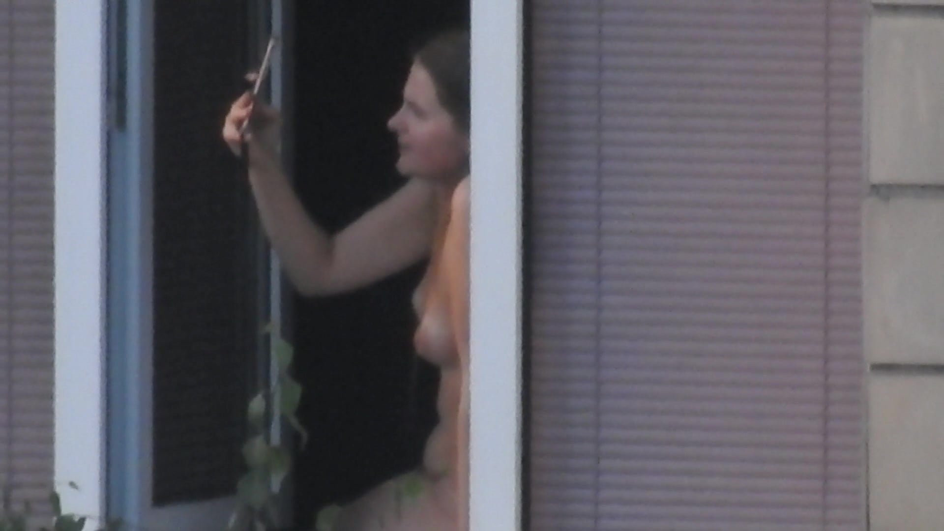 соседка голая в окне фото фото 55