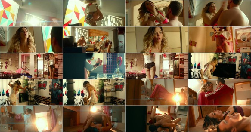 Голая Карина без трусов