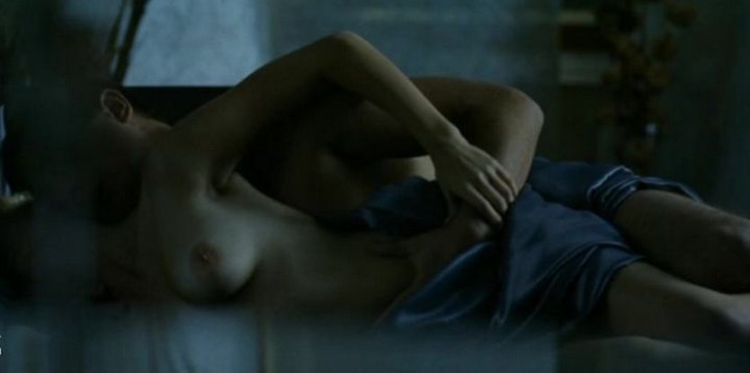 Голая Анна Табанина в фильме