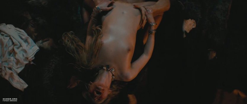 Александра Бортич голая Викинг