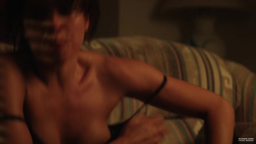 Кортес Оля голая домашнее