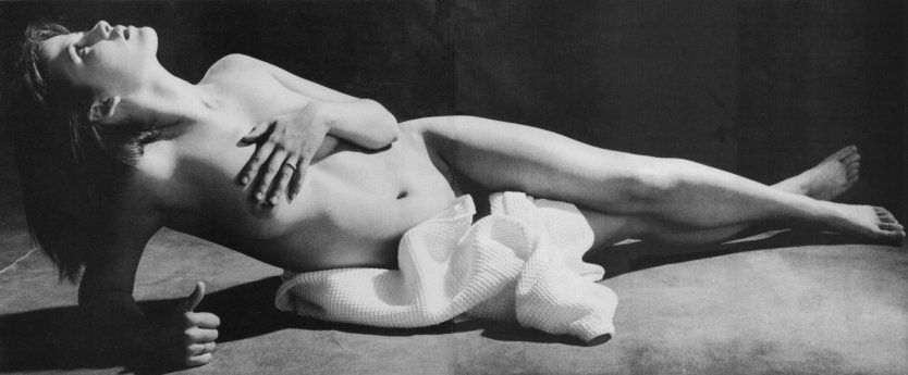 Софи Марсо в молодости ню