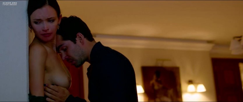 Паулина Андреева в фильме Саранча