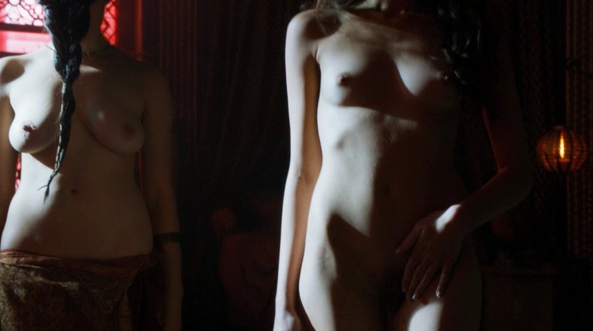 Nude game игра престолов Натали Дормер