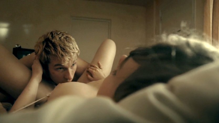 Имоджен Путс откровенно nude в фильмах